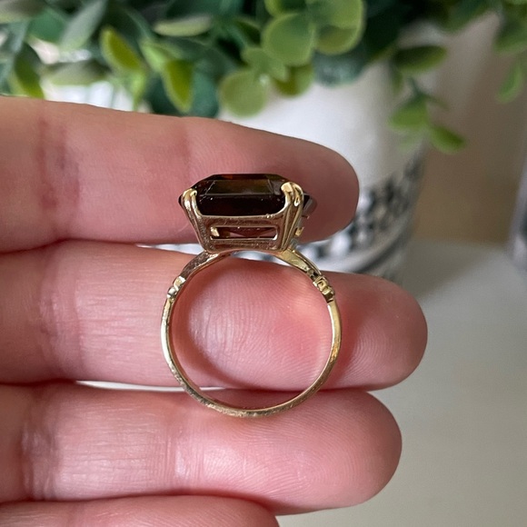 Vintage Avon Large Smoky Lustre Brown Orange Topaz Faux 1970s size 8.5 Goldtone - Picture 3 of 8